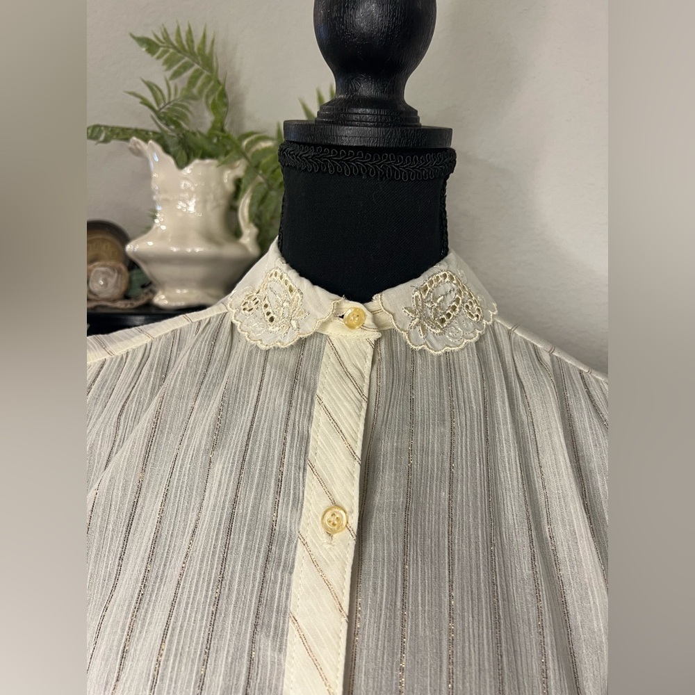 George Yazbek‎ for Gordon Peters Cream Button Up Eyelet Embroidery Collar Blouse - Picture 11 of 15